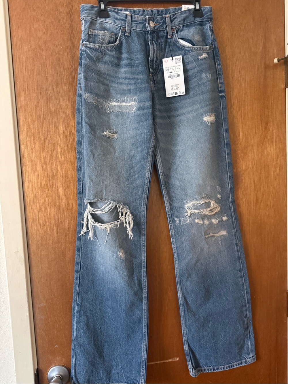 Zara High-Rise Distressed Light Blue Women's Jeans